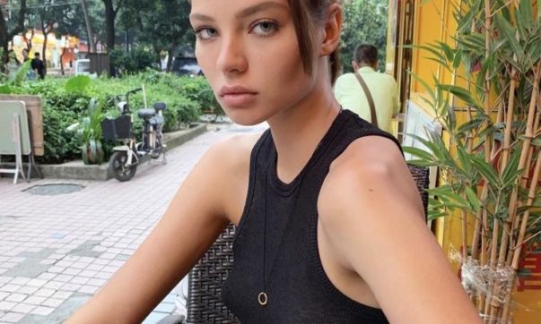 Алеся Кафельникова рассказала, как назвала дочь